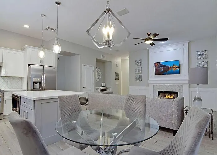 Ferienhaus Hollyhock - Pet-friendly 4br Heated Pool & Near Golf Chandler